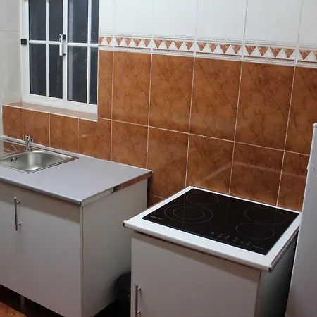 Bella Italia Casa Da Universidade * 蓬塔德尔加达