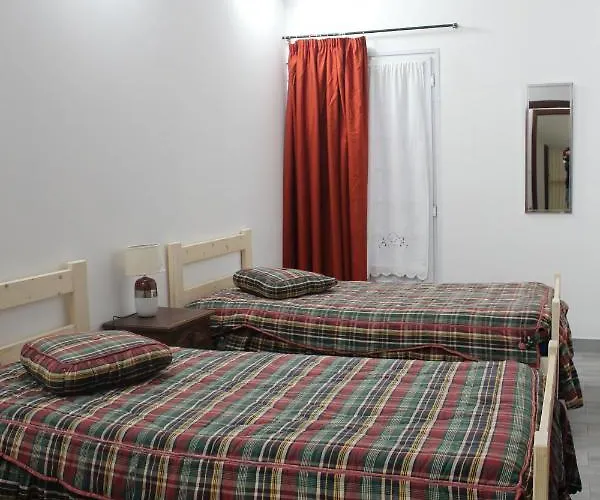 Bella Italia Casa Da Universidade * Ponta Delgada