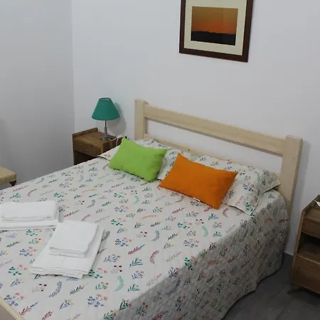 Vitorino De Nemesio Guest house