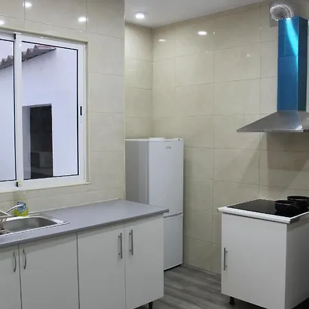 Bella Italia Casa Da Universidade * Ponta Delgada