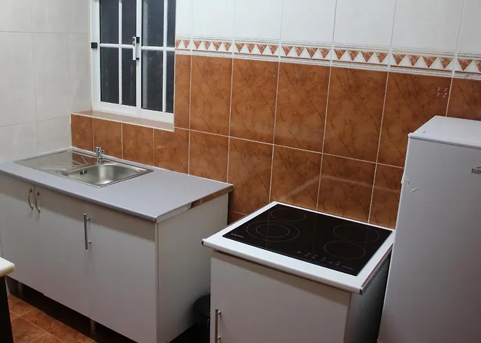 Bella Italia Casa Da Universidade * Ponta Delgada